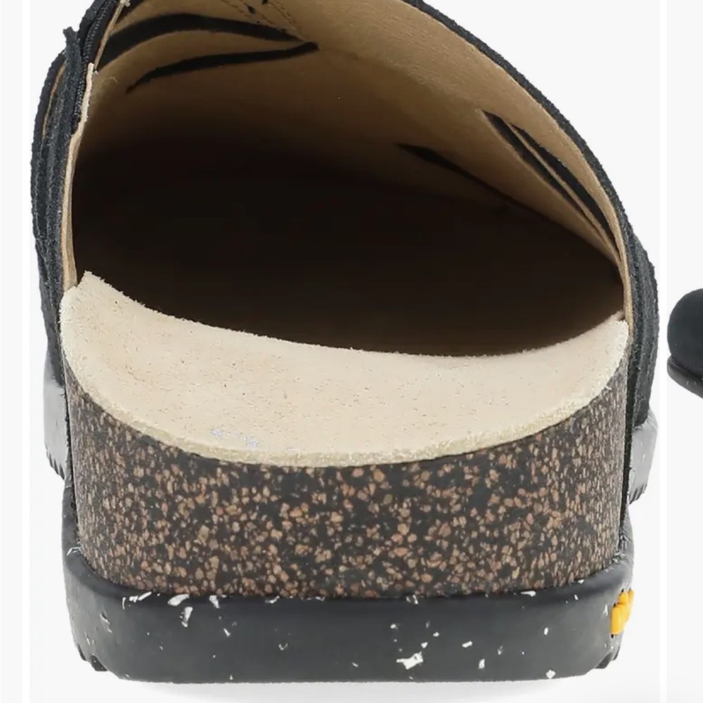 Dansko Daniella mules black leather sz 8.5 - Picture 3 of 7